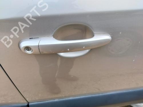 Used Front right exterior door handle HYUNDAI TUCSON (JM) 2.0 CRDi (140 hp) 30902849