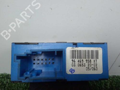 Switch PEUGEOT 407 (6D_) 2.0 HDi 135 (6DRHRH, 6DRHRE, 6DRHRG, 6DRHRJ) | BP22623987I30 