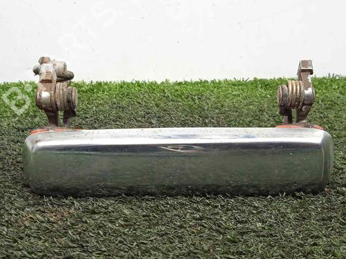 Used Front right exterior door handle NISSAN PATROL III/2 Station Wagon (W260) [1988-1998]  16365886