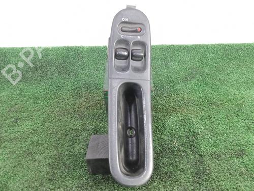 Used Left front window switch Left front window switch HONDA CIVIC V Hatchback (EG, EH) 1.5 i 16V (EG4) (90 hp) 33273735 33273735
