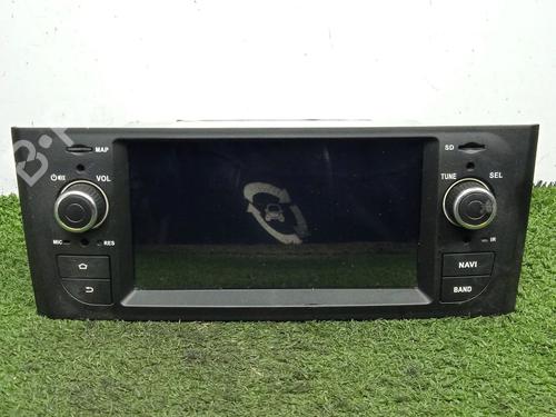 Used Display monitor FIAT LINEA (323_, 110_) 1.3 D Multijet (323AXB11, 323AXB1A) (90 hp) 31753661