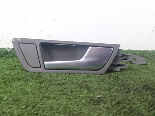 Used Front right interior door handle Front right interior door handle AUDI Q5 (8RB) 2.0 TDI quattro (143 hp) 35931573 35931573