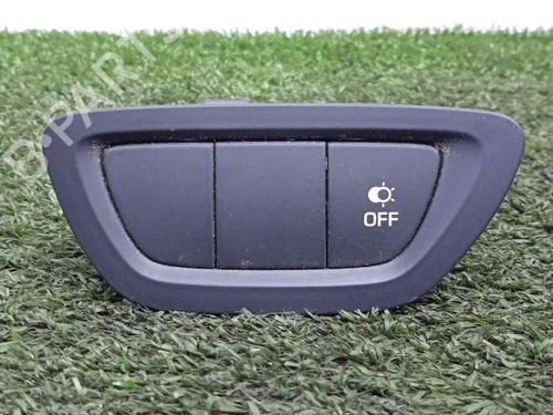 Electronic module CITROËN C5 III (RD_) | BP13219223M83