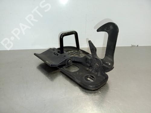 Used Hood lock VW TOURAN (1T1, 1T2) 1.9 TDI (105 hp) 10325338