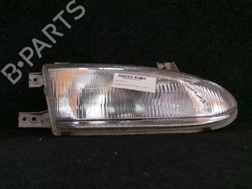 Used Right headlight HYUNDAI ACCENT I (X-3) 1.3 (75 hp) 5738603