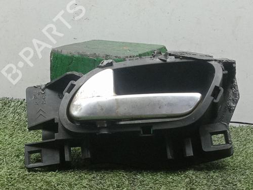 Used Front left interior door handle Front left interior door handle FIAT SCUDO Van 2.0 Multijet 180 (506) (177 hp) 34051863 34051863