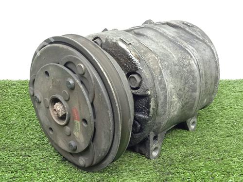 Used AC compressor NISSAN SERENA (C23) [1991-2001]  12211552