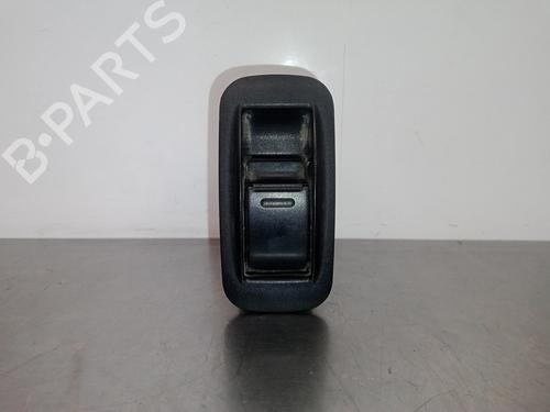 Used Right front window switch TOYOTA AVENSIS (_T22_) [1997-2003]  21552596