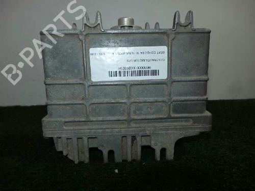 Used Engine control unit (ECU) SEAT CORDOBA (6K1, 6K2) 1.4 i (60 hp) 5727891