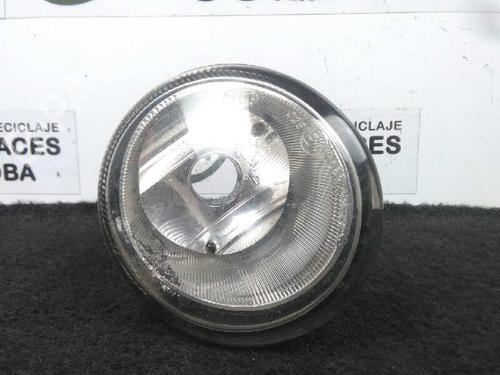 Used Right front fog light NISSAN ALMERA TINO (V10) 2.2 dCi (115 hp) 5779265