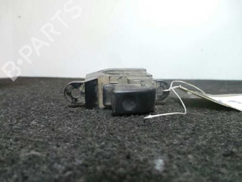 Used Right front window switch HYUNDAI H-1 / STAREX Bus (A1) 2.5 TCi (99 hp) 12208269