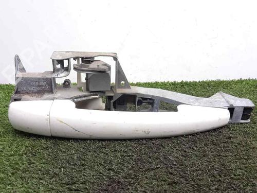 Used Rear right exterior door handle PEUGEOT 5008 (0U_, 0E_) 2.0 HDi (163 hp) 17832354