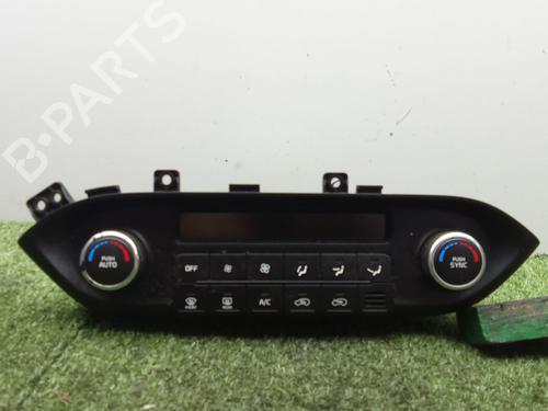 Used Climate control Climate control 38069109 38069109