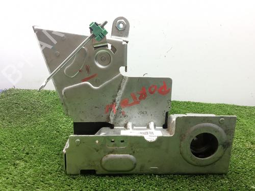 Used Tailgate lock Tailgate lock 39072096 39072096