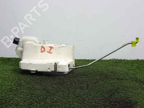 Used Front left lock MITSUBISHI PAJERO IV (V8_W, V9_W) 3.2 DI-D 4WD (V98W, V88W) (200 hp) 17443882