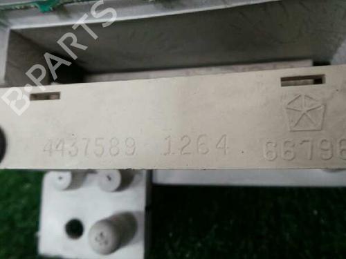 Instrument cluster CHRYSLER VOYAGER / GRAND VOYAGER III (GS_, NS_) 2.5 TD | BP5721242C47 