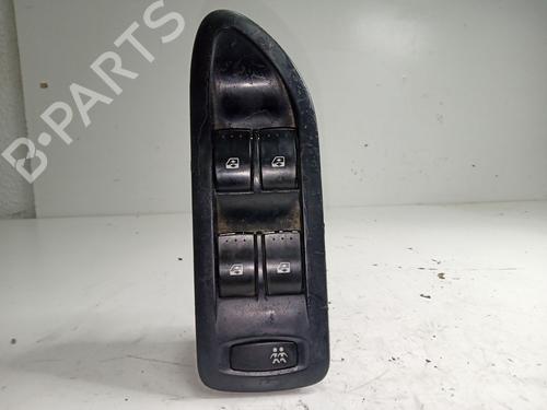 Used Left front window switch RENAULT LAGUNA II (BG0/1_) 1.9 dCi (BG08, BG0G) (120 hp) 29239760