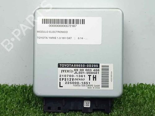 Used Electronic module TOYOTA YARIS (_P13_) 1.3 (NSP130_, NSP130) (99 hp) 8794715