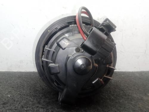Heater blower motor PEUGEOT 208 I (CA_, CC_) 1.6 BlueHDi 100 | BP24318625M62