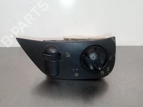 Used Headlight switch SEAT IBIZA II (6K1) 1.4 i (60 hp) 26737832