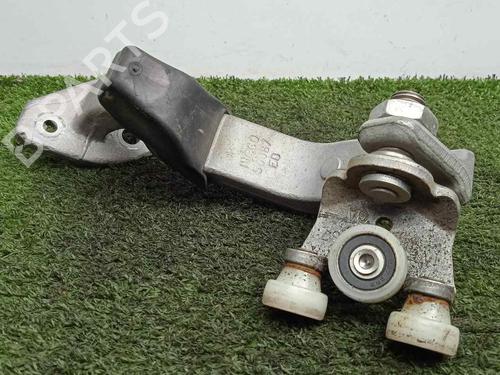 Used Hinge/Door check strap IVECO DAILY VI Van [2014-2025]  17912293