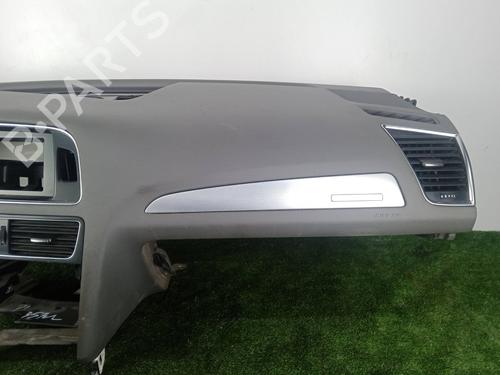 Dashboard AUDI Q5 (8RB) 2.0 TDI quattro | BP32386594C46