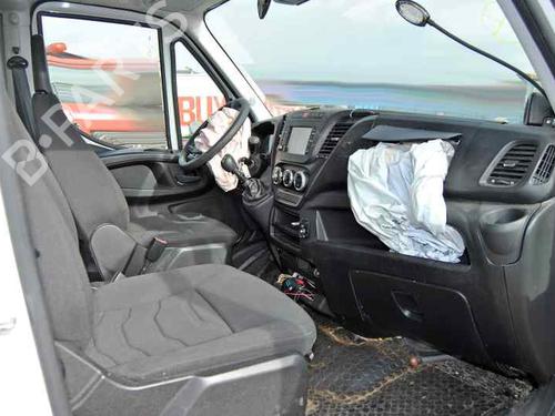 Mass air flow sensor IVECO DAILY VI Van  | BP17558575M95 