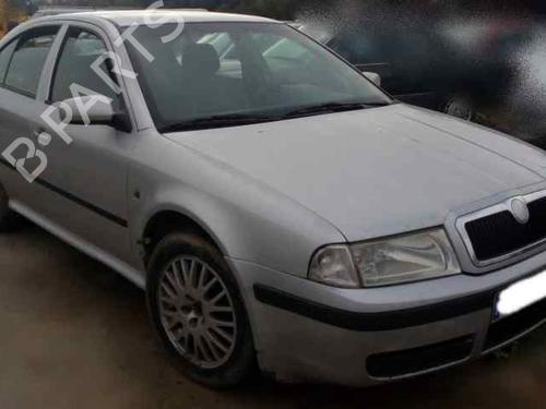 Engine control unit (ECU) SKODA OCTAVIA I (1U2) 1.9 TDI | BP8823290M57 
