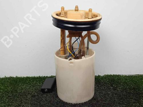 Used Fuel pump SEAT IBIZA IV (6J5, 6P1) 2.0 TDI (143 hp) 8680165