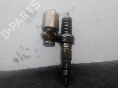 Used Injector LAND ROVER DEFENDER Station Wagon (L316) 2.5 Td5 4x4 (L316) (122 hp) 27612602