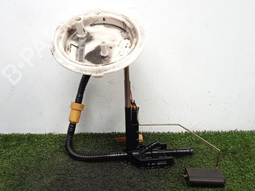 Used Fuel pump BMW 5 Touring (E61) 525 d (177 hp) 21387442