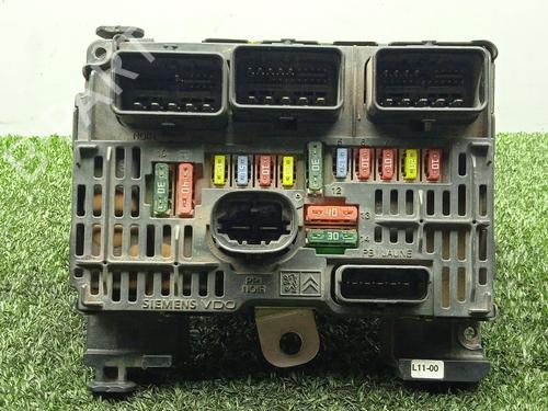 Used Fuse box CITROËN C4 I (LC_) 1.4 16V (88 hp) 31188340