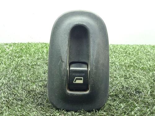 Used Right front window switch PEUGEOT 306 Hatchback (7A, 7C, N3, N5) [1993-2003]  30773811