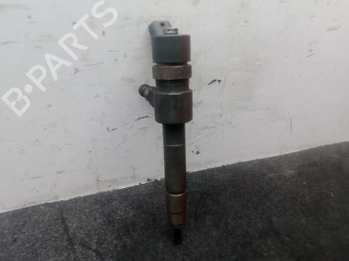Used Injector FIAT STILO Multi Wagon (192_) 1.9 D Multijet (120 hp) 26680808