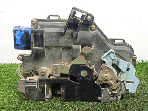 Front right lock SEAT ALTEA (5P1) 1.9 TDI | BP13219215C97 