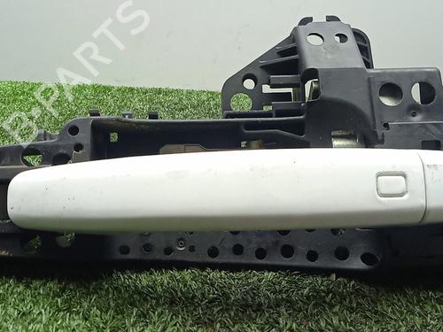 Used Front right exterior door handle Front right exterior door handle AUDI Q5 (8RB) 2.0 TDI quattro (143 hp) 35964019 35964019