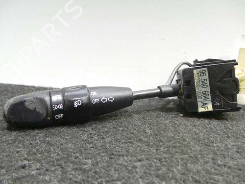Used Headlight switch CHEVROLET AVEO / KALOS Saloon (T250, T255) 1.4 (101 hp) 5709280