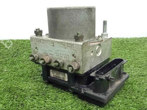 Used ABS pump NISSAN MICRA III (K12) [2002-2010]  12236035