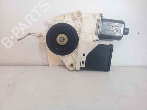 Used Right rear window motor RENAULT MEGANE III Hatchback (BZ0/1_, B3_) [2008-2025]  11750870