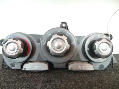 Used Climate control HYUNDAI COUPE I (RD) 1.6 i 16V (114 hp) 5725410