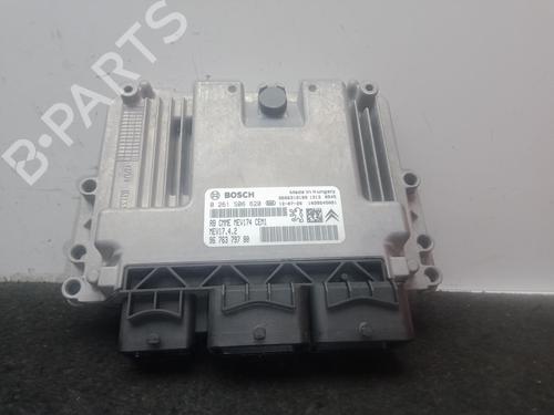 Used Engine control unit (ECU) CITROËN C4 II (NC_) 1.4 VTi 95 (NC8FP0) (95 hp) 30297382