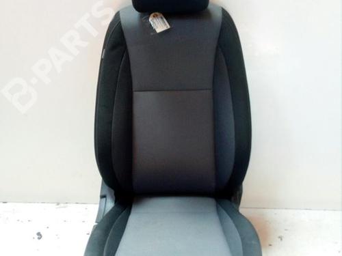 Used Right front seat Right front seat HYUNDAI i20 II (GB, IB) 1.2 (84 hp) 8420214 8420214