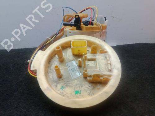 Used Fuel pump BMW 5 (G30, F90) 520 d (190 hp) 24319648