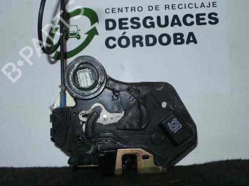 Used Rear right lock TOYOTA COROLLA (_E12_) [2001-2008]  5705431