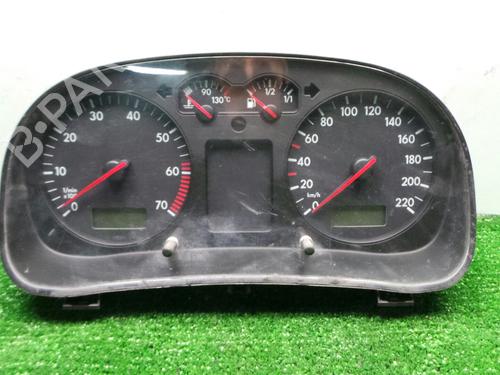 Used Instrument cluster VW GOLF IV (1J1) 1.4 16V (75 hp) 7904804