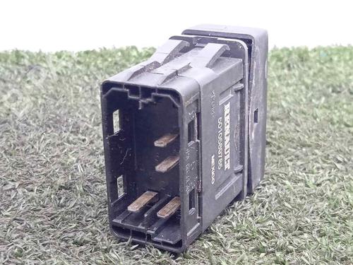 Switch RENAULT TRUCKS MIDLUM  | BP22624260I30 