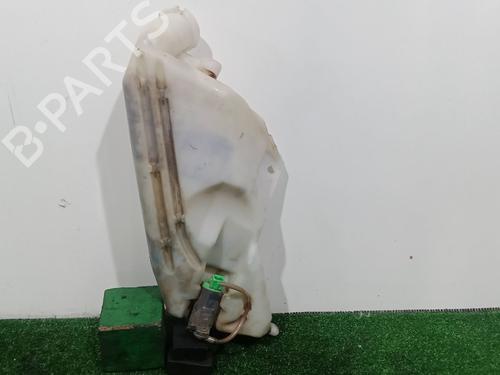 Used Windscreen washer tank PEUGEOT 206 Hatchback (2A/C) 1.4 i (75 hp) 27512188