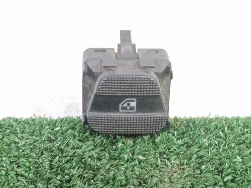 Used Right front window switch VW GOLF III (1H1) 1.6 (101 hp) 30902570