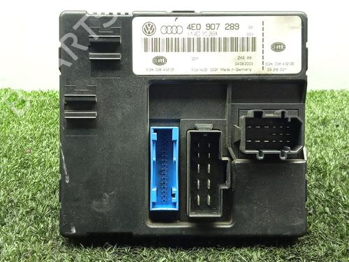 Used Electronic module AUDI A8 D3 (4E2, 4E8) 4.0 TDI quattro (275 hp) 30412058