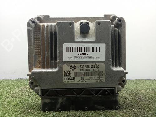 engine-control-unit-ecu-skoda-octavia-ii-combi-1z5-2004-2005-2006-2007-2008-2009-2010-2011-2012-2013-34578919 main image